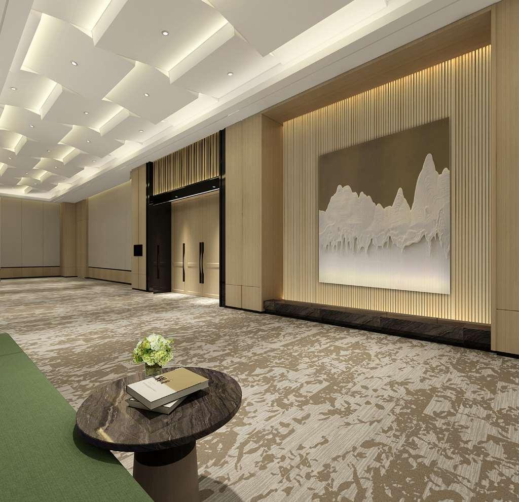 Hilton Garden Inn Jiaxing Xiuzhou Interior photo