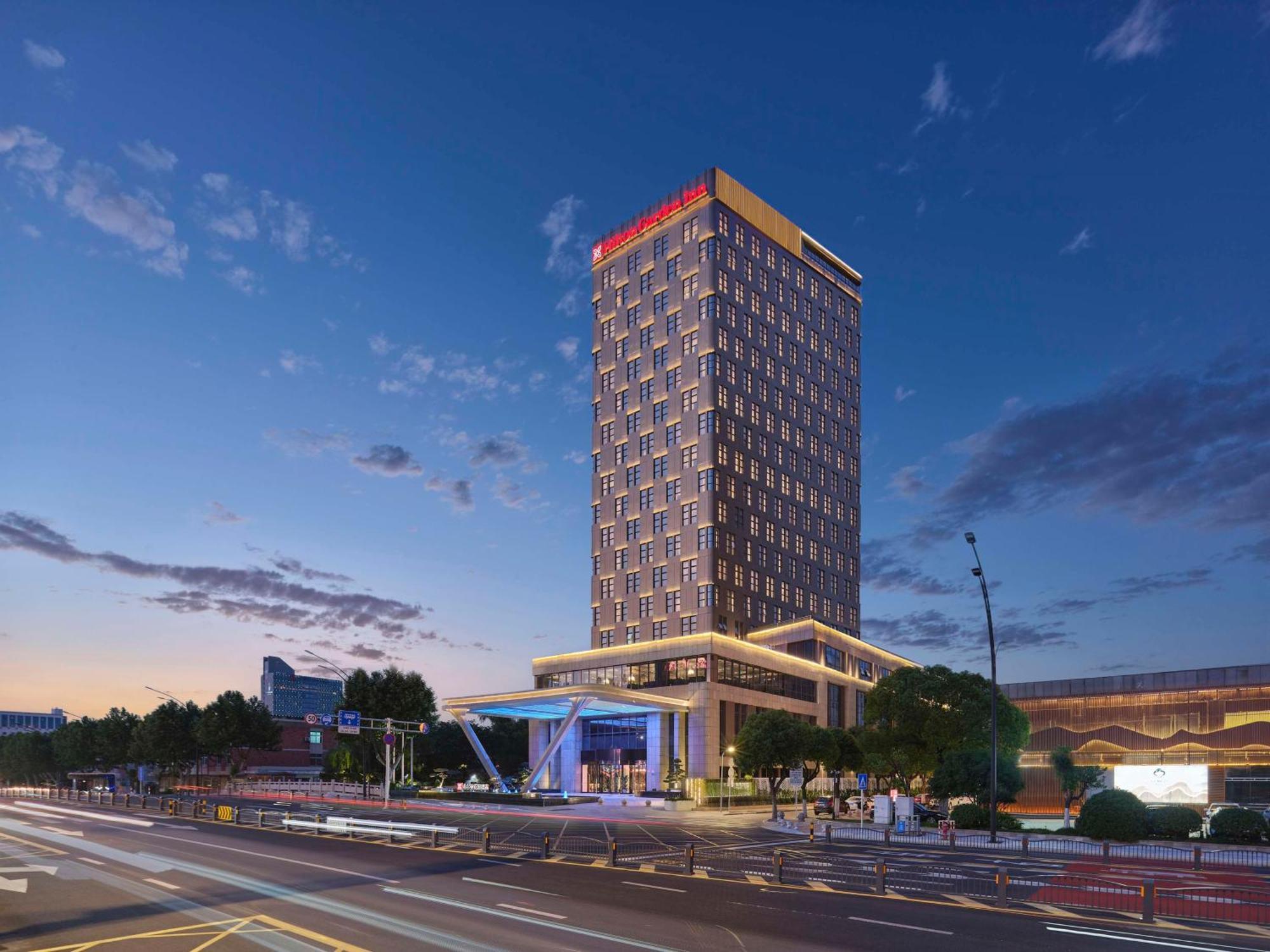 Hilton Garden Inn Jiaxing Xiuzhou Exterior photo